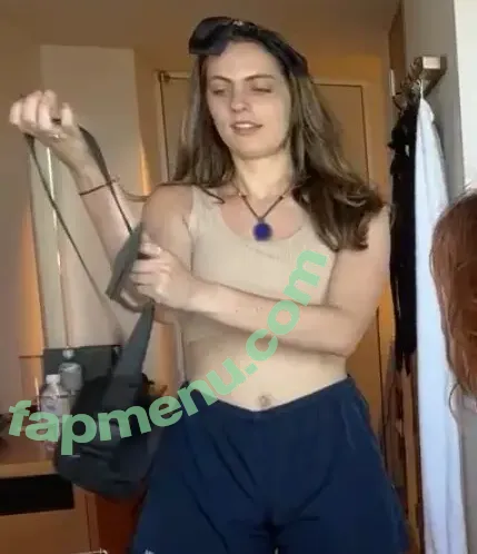 Seerasan nude photo #0255 (Sarah from Toyko Creative)