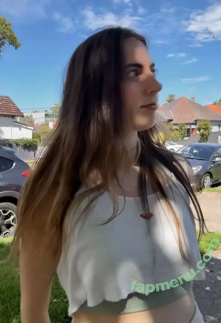 Seerasan nude photo #0581 (Sarah from Toyko Creative)