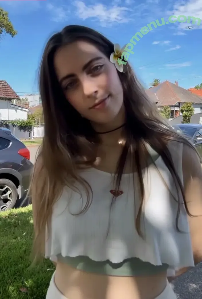 Seerasan nude photo #0582 (Sarah from Toyko Creative)