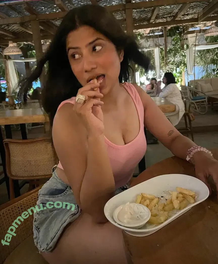 Sejal Dumbwani nude photo #0027 (sejaldumbwani)