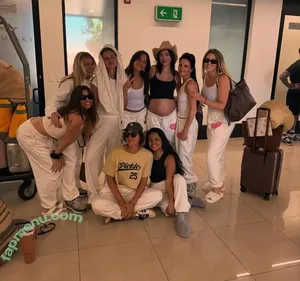 Selena Gomez / selena.gomez / selenagomez nude photo #0157