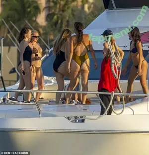 Selena Gomez / selena.gomez / selenagomez nude photo #0174