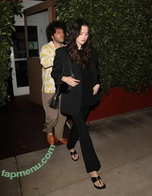 Selena Gomez / selena.gomez / selenagomez nude photo #0182