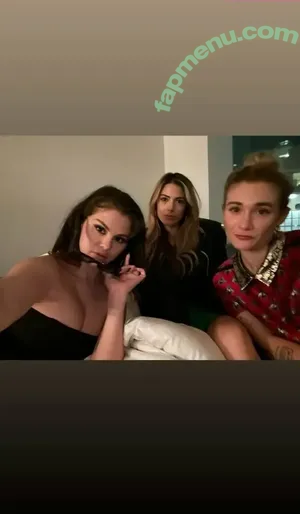 Selena Gomez / selena.gomez / selenagomez nude photo #0284