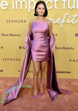 Selena Gomez / selena.gomez / selenagomez nude photo #0306