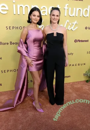 Selena Gomez / selena.gomez / selenagomez nude photo #0345