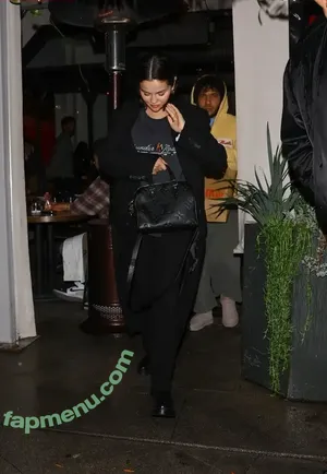 Selena Gomez / selena.gomez / selenagomez nude photo #0415