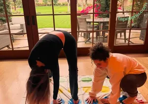 Selena Gomez / selena.gomez / selenagomez nude photo #0432