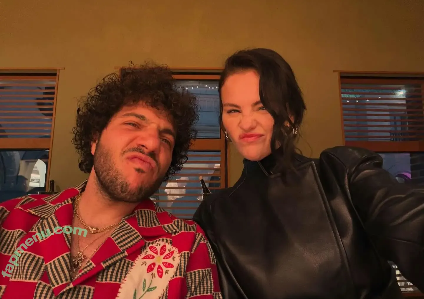 Selena Gomez nude photo #0289 (selena.gomez / selenagomez)