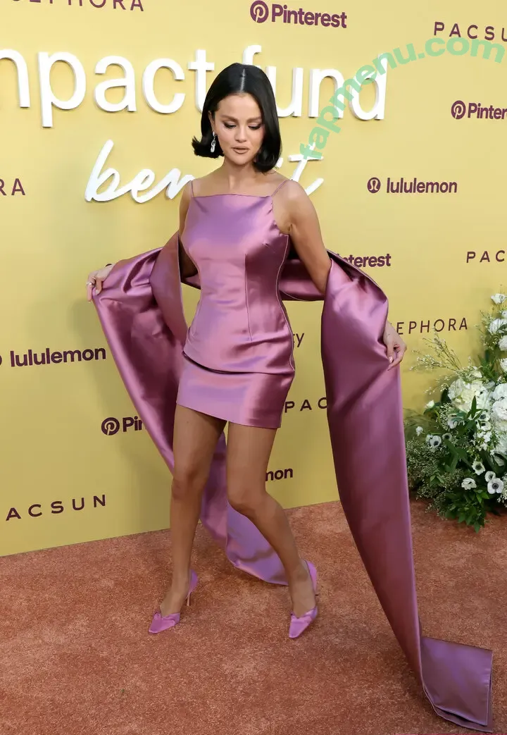 Selena Gomez nude photo #0301 (selena.gomez / selenagomez)