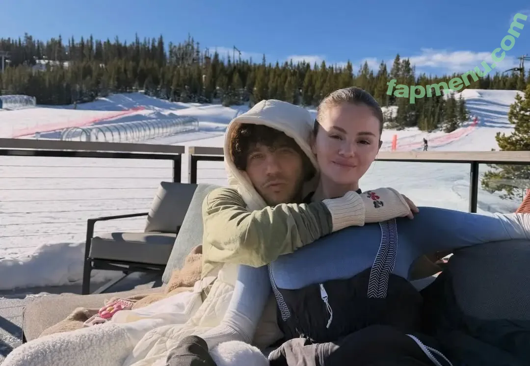 Selena Gomez nude photo #0505 (Selena / selena.gomez / selenagomez)