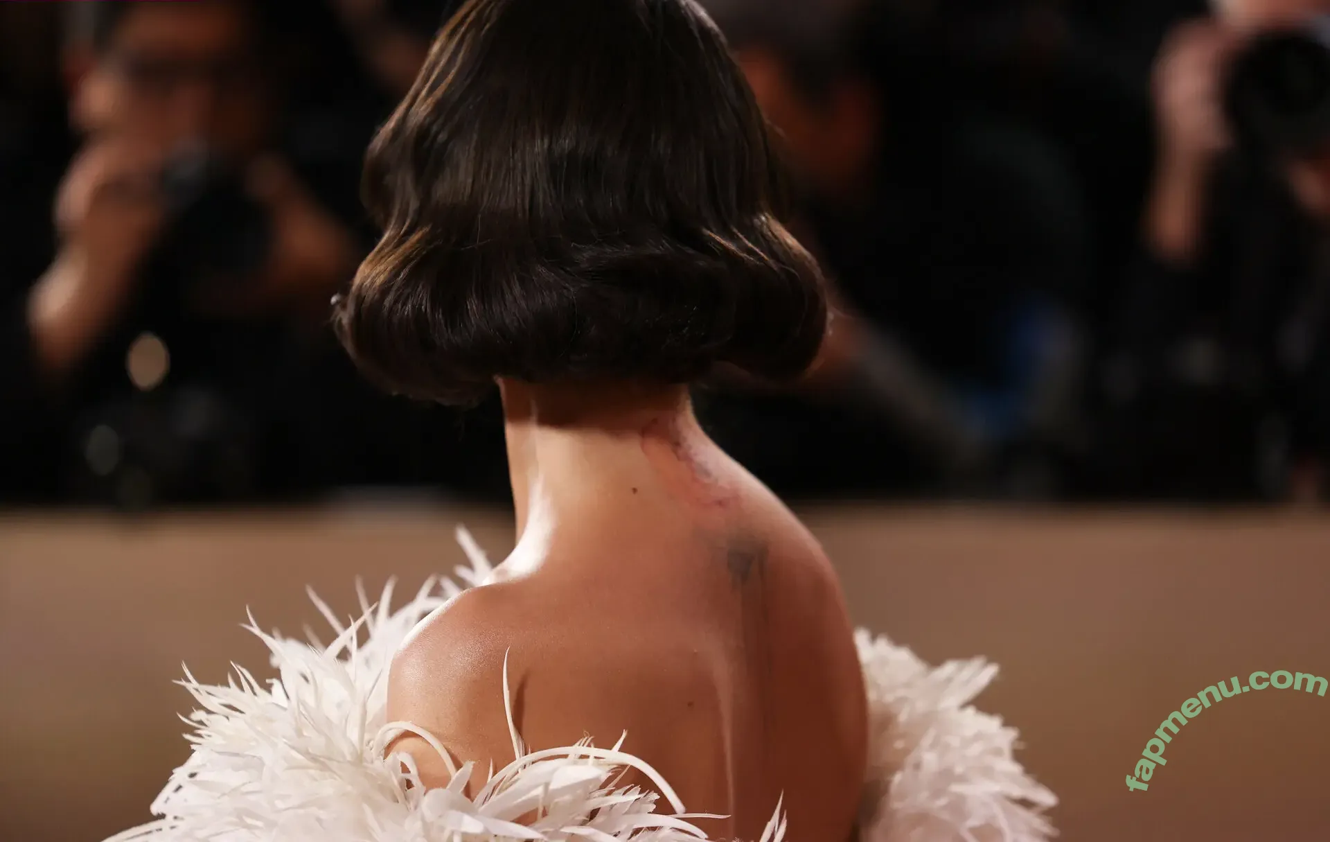 Selena Gomez nude photo #0549 (Selena / selena.gomez / selenagomez)