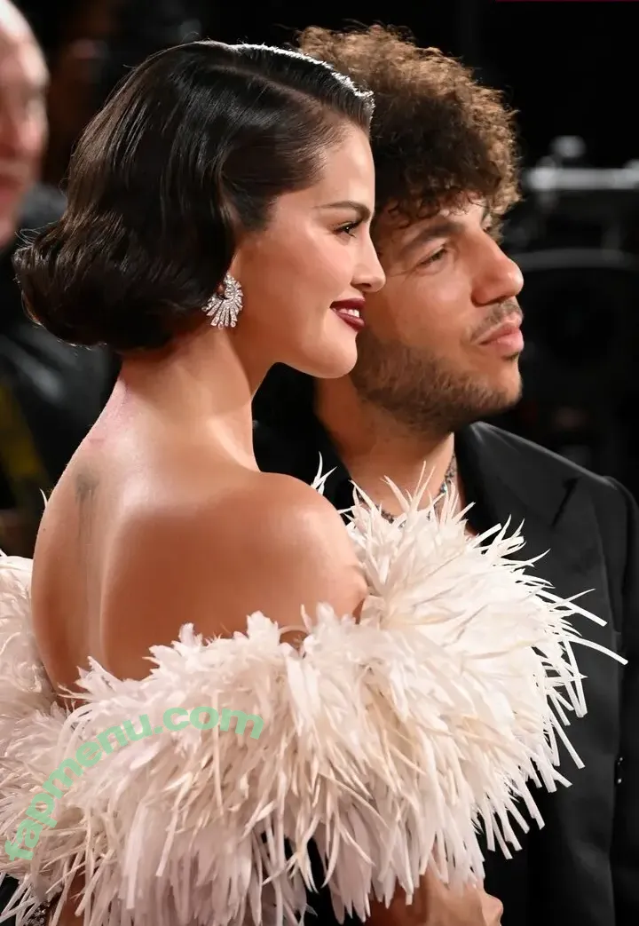 Selena Gomez nude photo #0550 (Selena / selena.gomez / selenagomez)