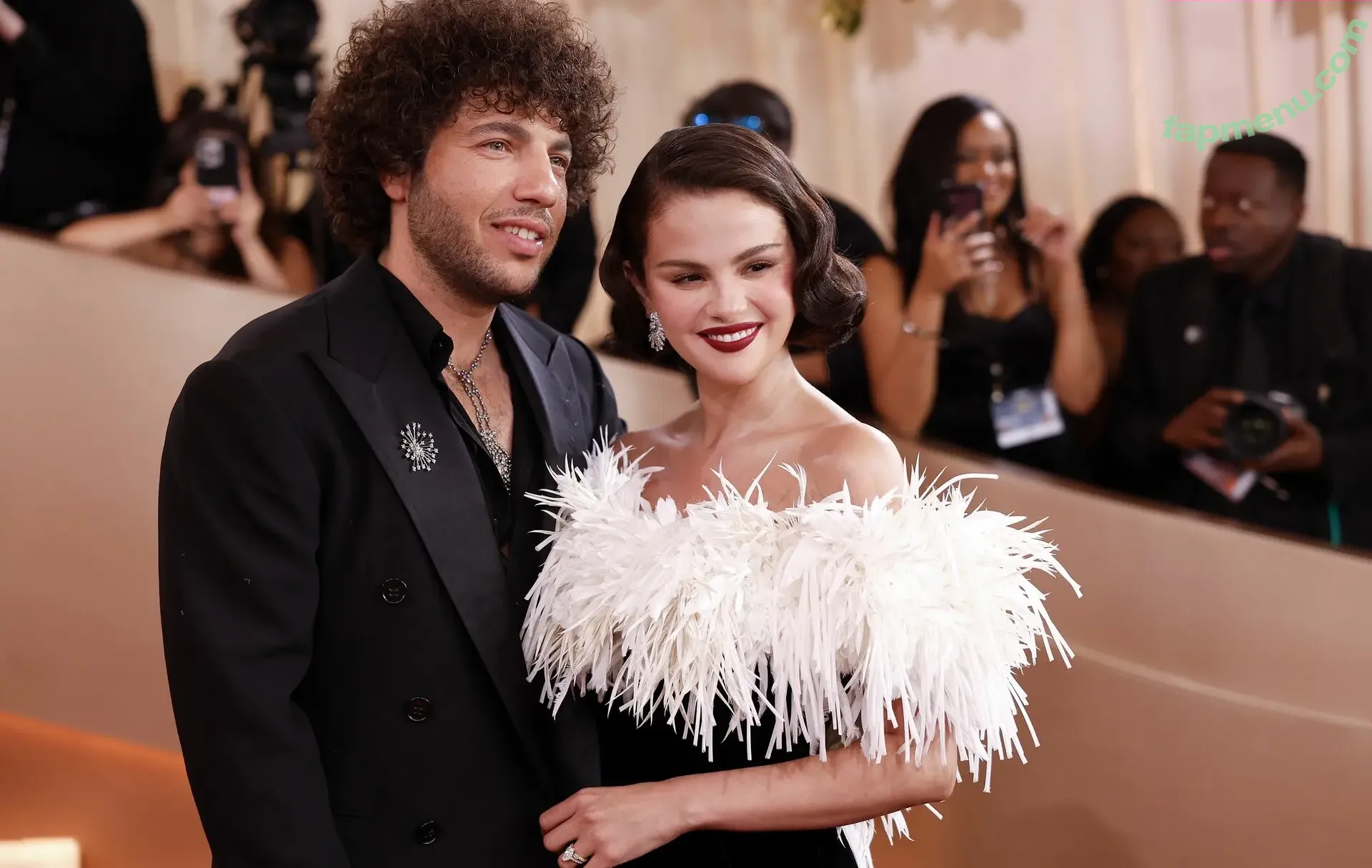 Selena Gomez nude photo #0565 (Selena / selena.gomez / selenagomez)