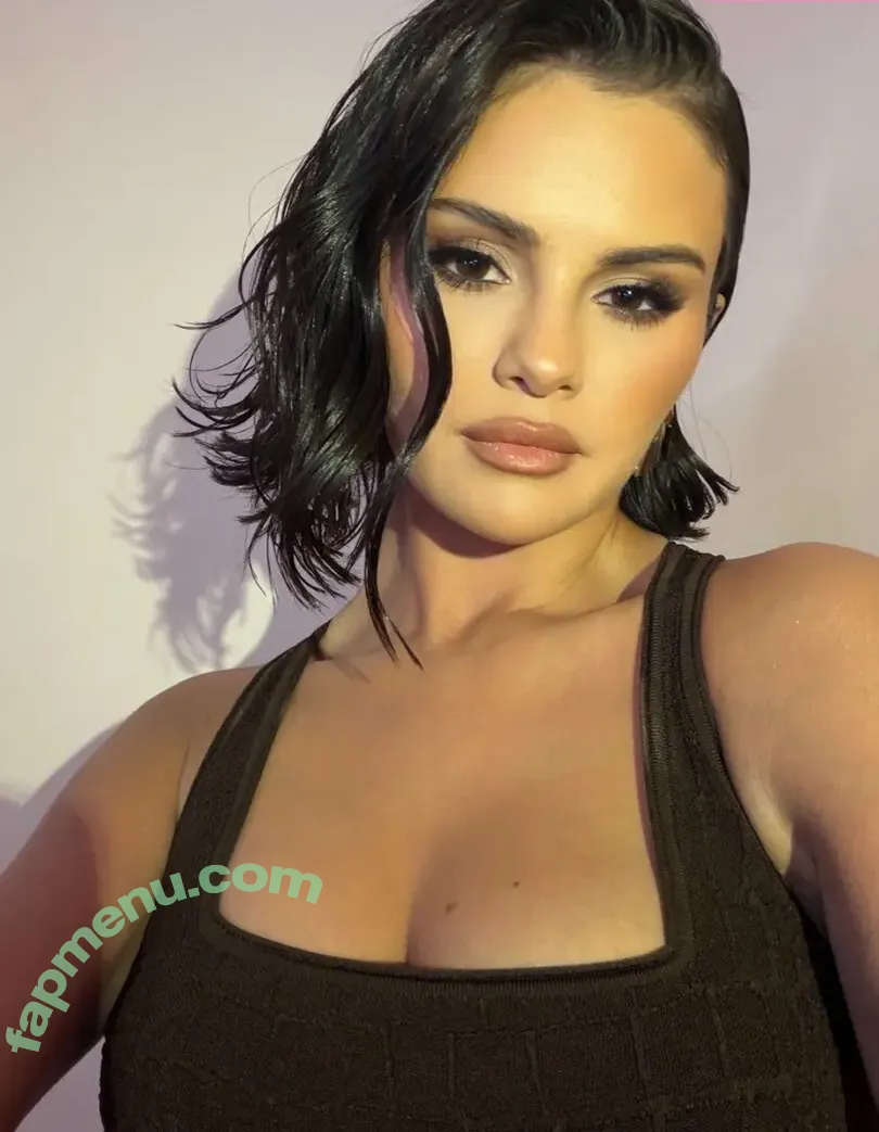 Selena Gomez nude photo #0595 (Selena / selena.gomez / selenagomez)