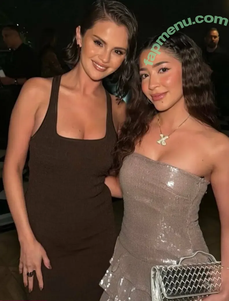 Selena Gomez nude photo #0608 (Selena / selena.gomez / selenagomez)