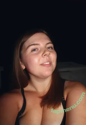 selenaax_ / selenaxox_ nude photo #0007