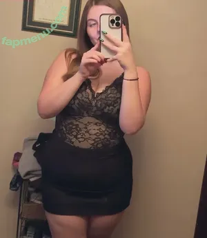 selenaax_ / selenaxox_ nude photo #0009