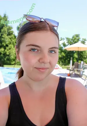 selenaax_ / selenaxox_ nude photo #0080