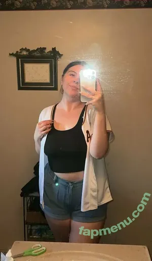 selenaax_ / selenaxox_ nude photo #0090