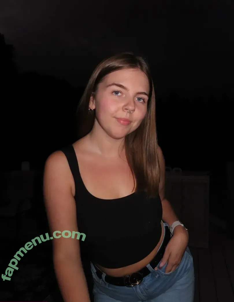 selenaax_ nude photo #0036 (selenaxox_)