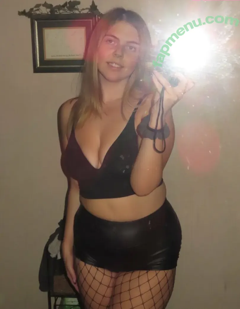 selenaax_ nude photo #0058 (selenaxox_)