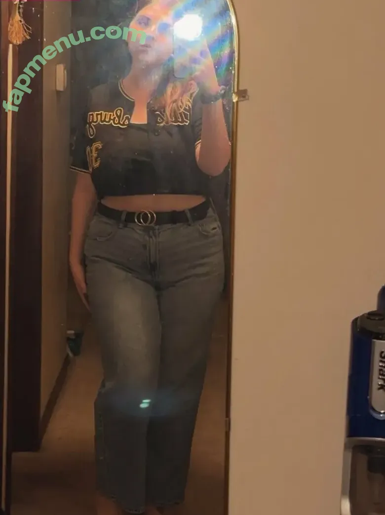 selenaax_ nude photo #0063 (selenaxox_)