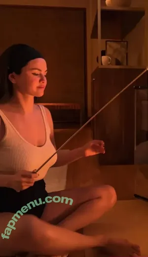 selenagomez / Selena Gomez nude photo #0005