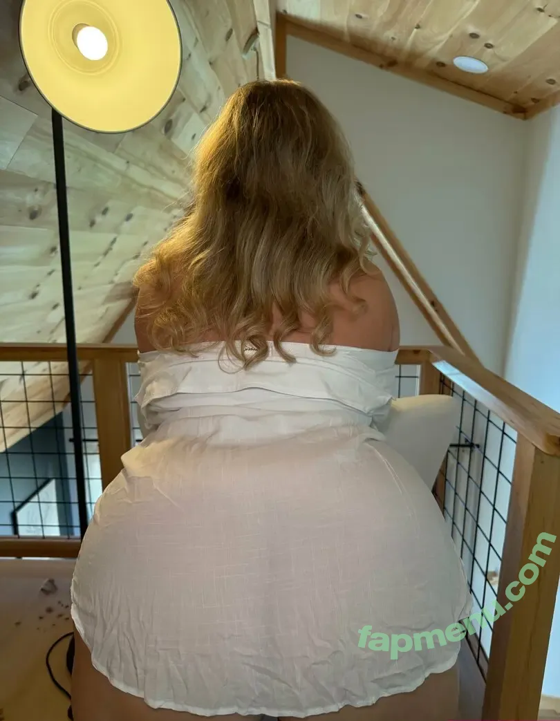 selenarayxo nude photo #0121 (selenaoxoxo)