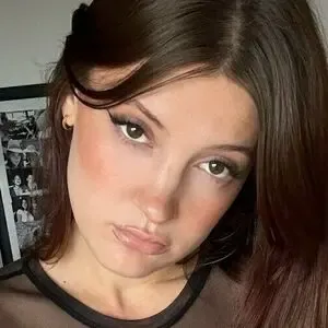 selenaredhead / doll.sele nude photo #0014
