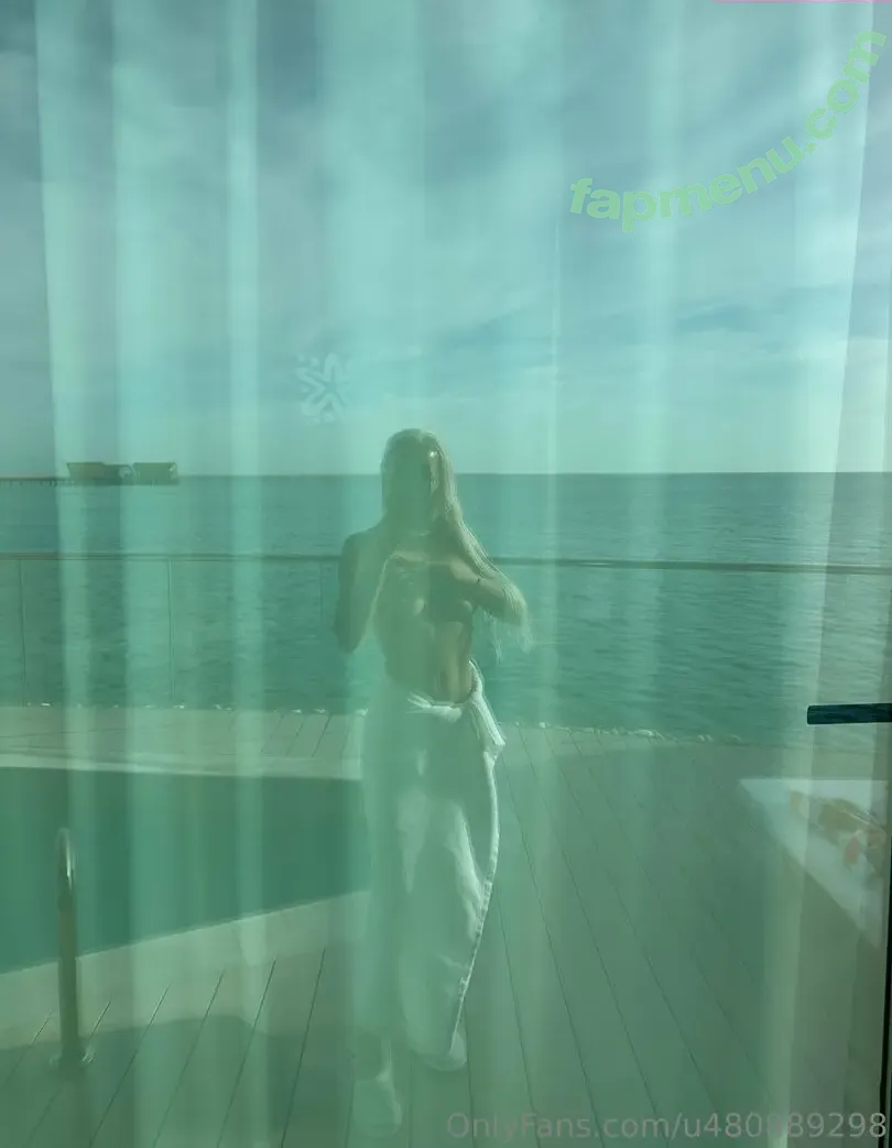 selenavixenn nude photo #0008 (meksh66728)