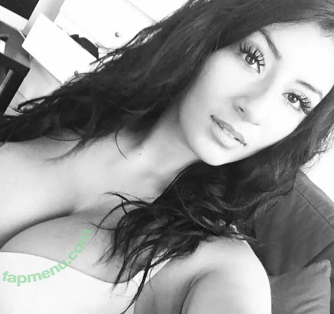 selenaxadams nude photo #0019 (officialselenaadams4)
