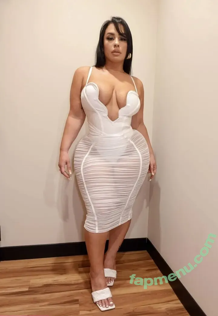 Selene Castle nude photo #0905 (iamselenecastle / selenacastle / selenecastle)