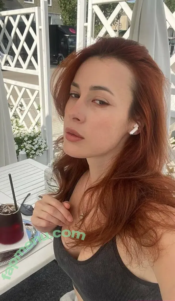 seleneeyed nude photo #0026 (ingaoneye / selene_yll / seleneeye)