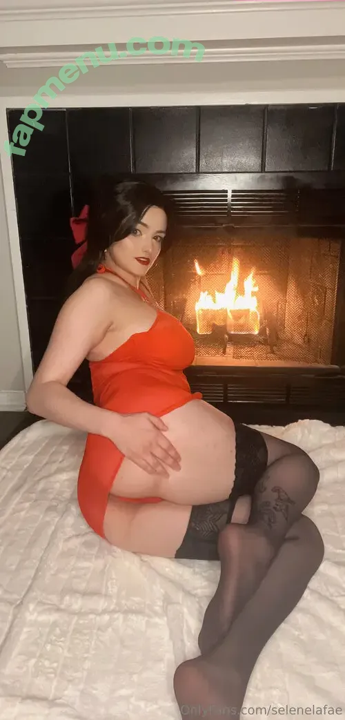 selenelafae nude photo #0062 (selenelafaye)