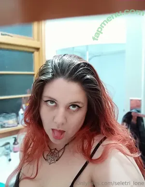  nude photo #0005