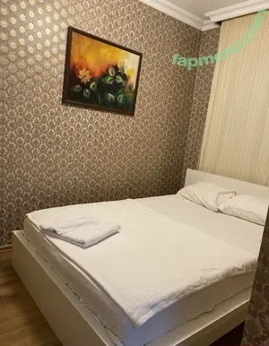 Selin / selinmengu_ / selinnskrci / selinskrci nude photo #0086