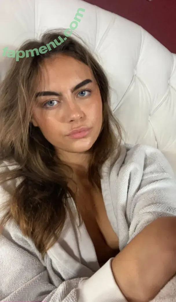 Selina Bentz nude photo #0012 (SelinaBentz / selinabentzzz / sloaneblake)