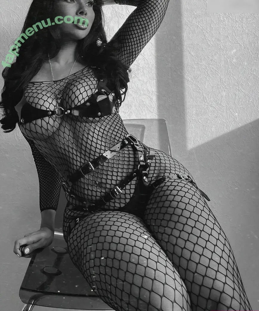 Selina Groetzner nude photo #0071 (groetzner.selina)