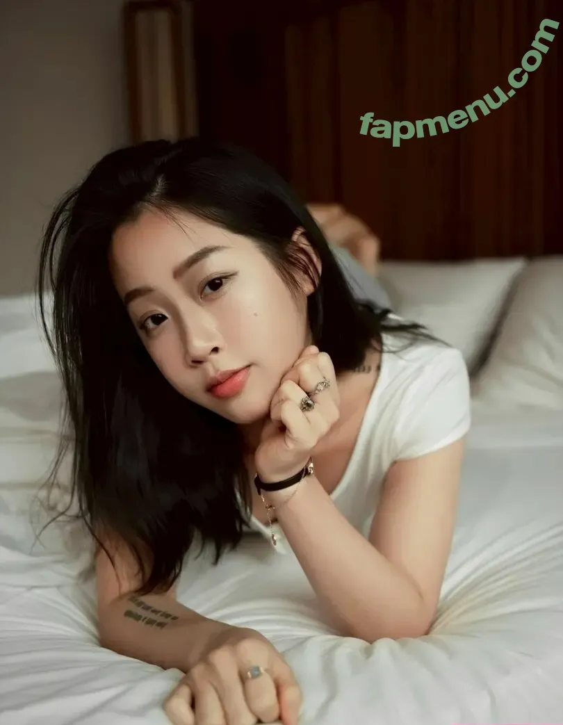 selinamimi nude photo #0034 (Selina C / Selina Tan / selinam210)