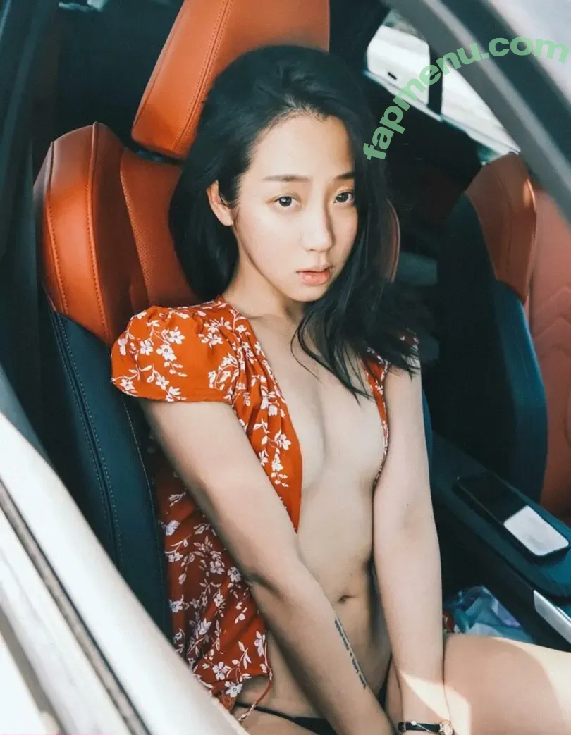 selinamimi nude photo #0042 (Selina C / Selina Tan / selinam210)