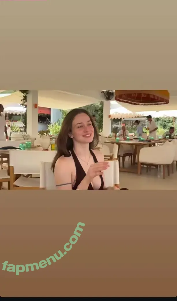 Selinay Saf nude photo #0013 (selinay.saf)