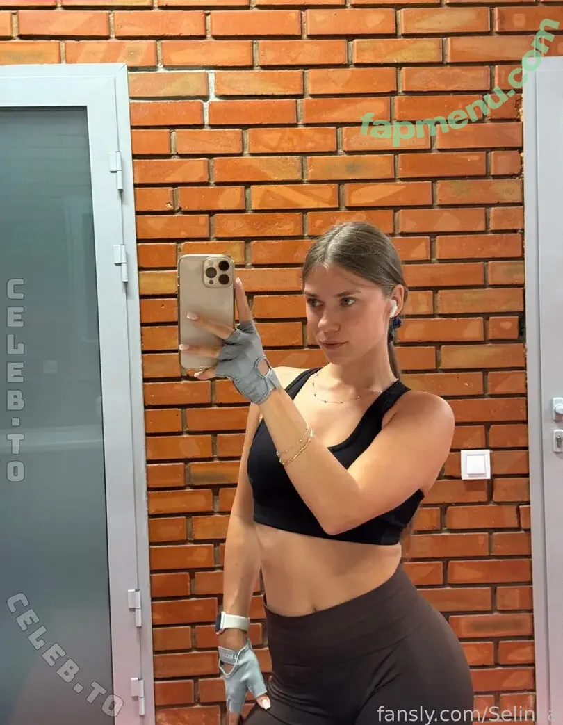 Selinka nude photo #0049 (miss.selinka / s.selinka / selinasailor)