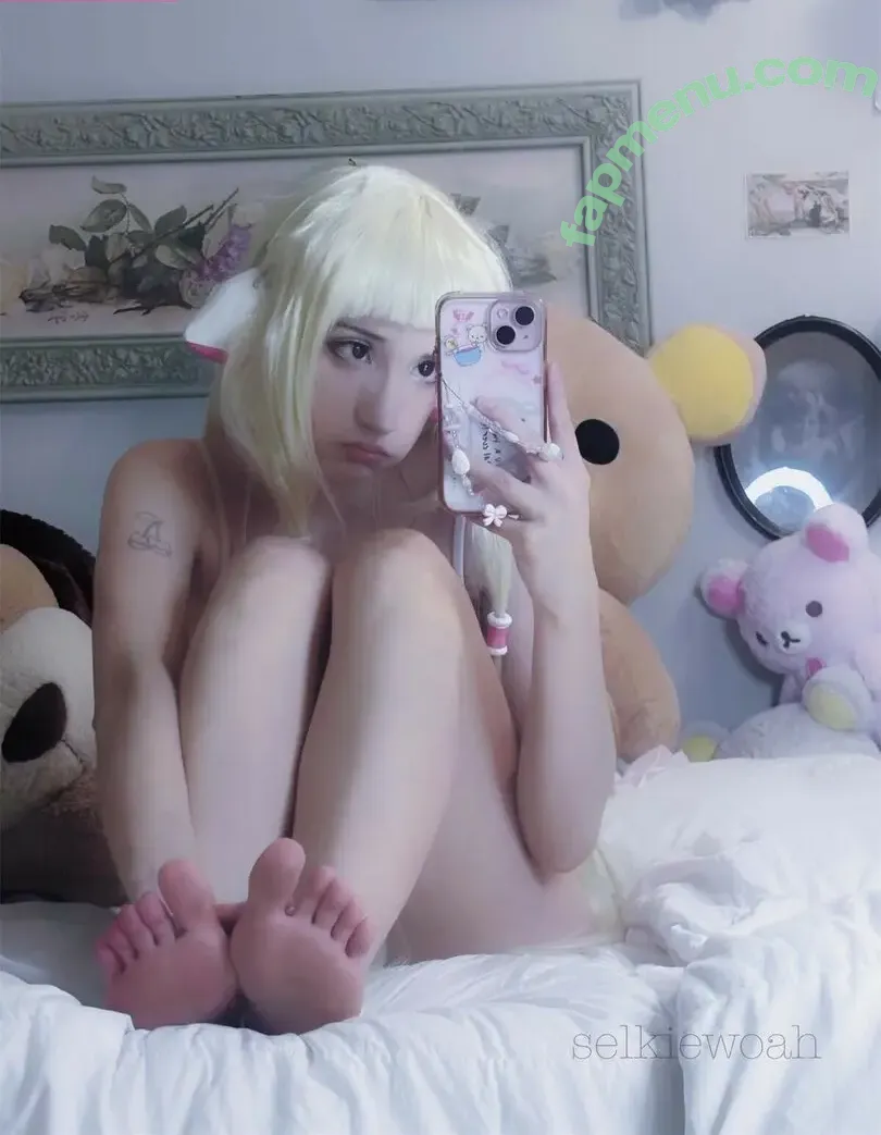 selkiewoah nude photo #0112 (selkiewoah)