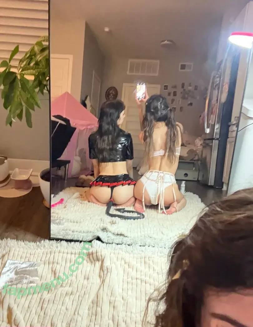 selkiewoah nude photo #0323 (selkiewoah)