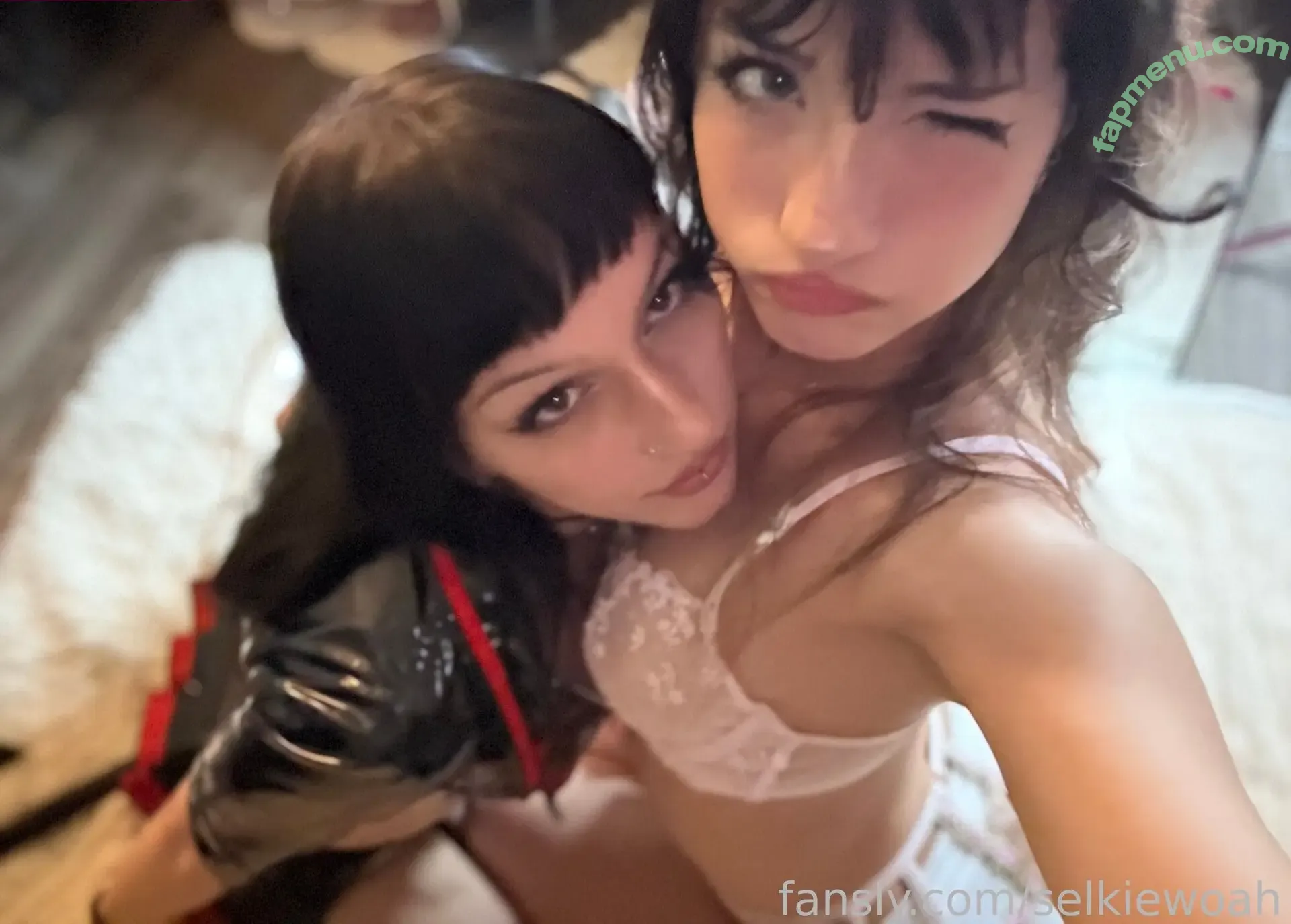 selkiewoah nude photo #0344 (selkiewoah)