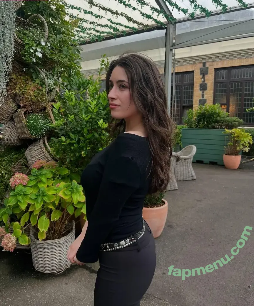 selmacashmoney nude photo #0008 (selmacashmoney)