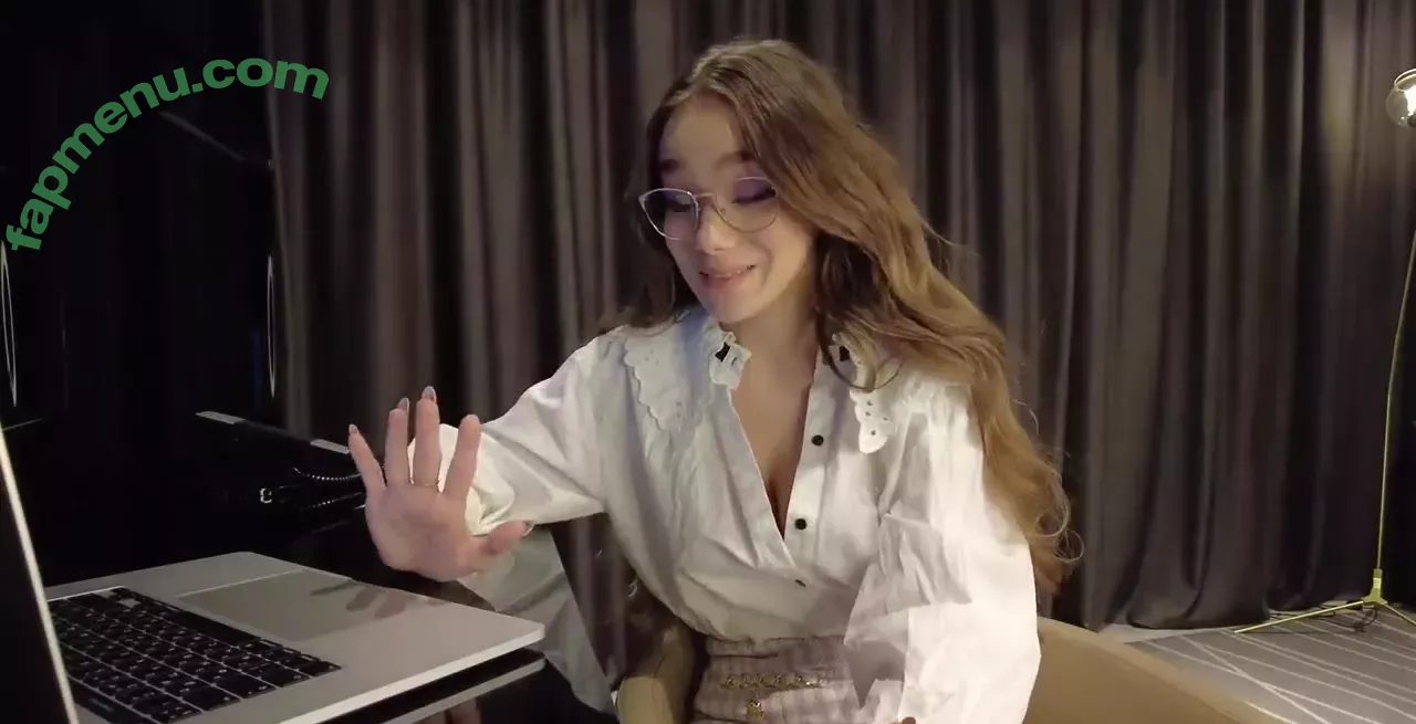 Seltin Sweety nude photo #0103 (Seltin_sweety / seltinsweety)