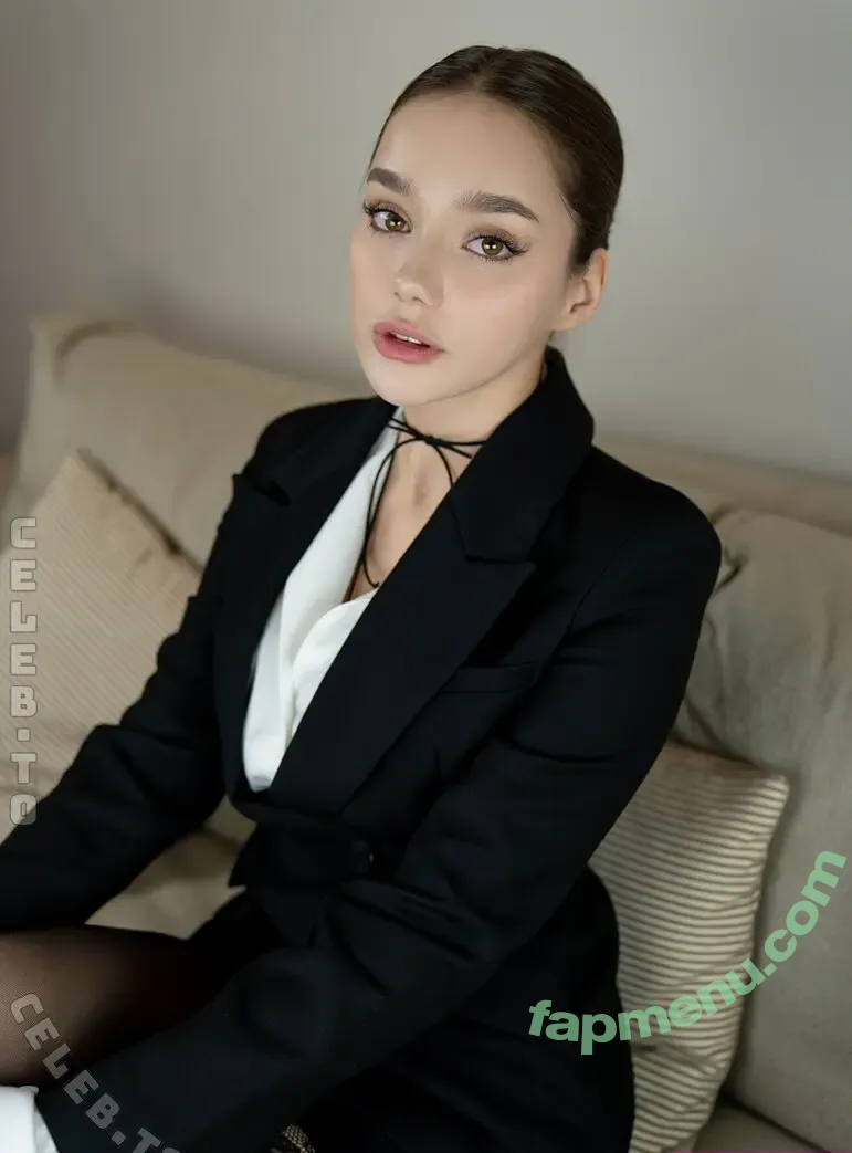 Seltin nude photo #2710 (Selti / Seltin_sweety / seltinsweety)