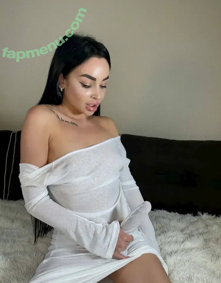 selynadreamfree nude photo #0007 (selynadreamfree)